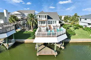 3910 Nueces Dr, Galveston, TX 77554 - Photo 13