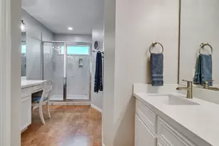 3910 Nueces Dr, Galveston, TX 77554 - Photo 31
