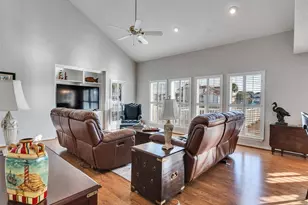 3910 Nueces Dr, Galveston, TX 77554 - Photo 21