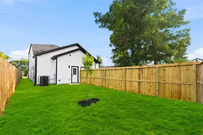 7982 Ritz Street, Houston, TX 77028 - Photo 17