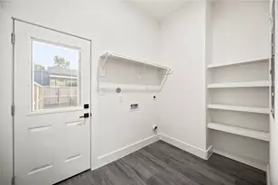 7982 Ritz St, Houston, TX 77028 - Photo 11