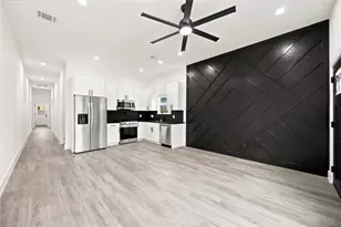7982 Ritz St, Houston, TX 77028 - Photo 5
