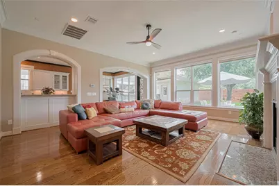 11826 Legend Manor Drive, Houston, TX 77082 - Photo 11