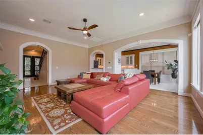 11826 Legend Manor Drive, Houston, TX 77082 - Photo 9