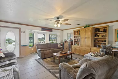 369B Sakewitz, Comfort, TX 78013 - Photo 9