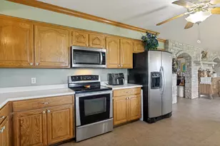 369B Sakewitz, Comfort, TX 78013 - Photo 15