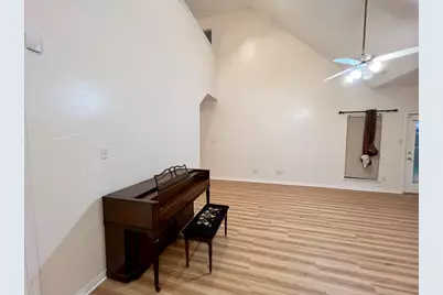 13310 Misty Mill Drive, Houston, TX 77041 - Photo 11