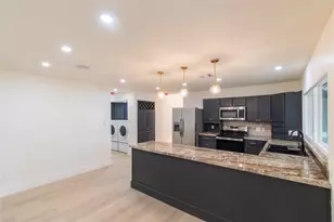 15411 Sierra Valle Dr, Houston, TX 77083 - Photo 11