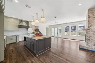 1836 Cortlandt St, Houston, TX 77008 - Photo 11