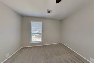 18914 Woodglen Shadows Dr, Humble, TX 77346 - Photo 19