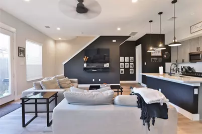 712 Pinemont Canyon Lane, Houston, TX 77018 - Photo 7