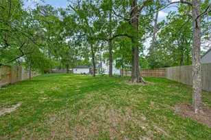 2127 Whispering Trails Cir, Kingwood, TX 77339 - Photo 33