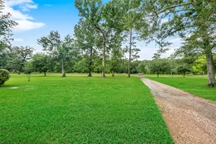 115 County Rd 3189C, Cleveland, TX 77327 - Photo 25