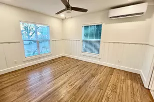 2006 Elmen St, Houston, TX 77019 - Photo 9