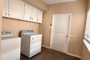 12625 Memorial Dr, Houston, TX 77024 - Photo 23