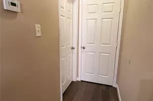 12625 Memorial Dr, Houston, TX 77024 - Photo 21