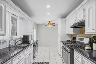 10939 Dunvegan Way, Houston, TX 77013 - Photo 1