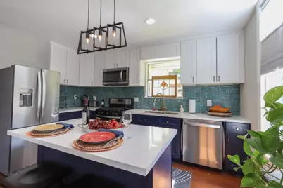 2015 Avenue L, Galveston, TX 77550 - Photo 7