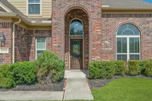 10114 N Whimbrel Cir, Conroe, TX 77385 - Photo 3