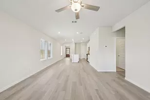 18639 Presswood Wy Dr, New Caney, TX 77357 - Photo 5