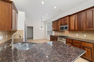 18331 First Bend Dr Dr, Cypress, TX 77433 - Photo 11