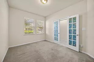 7223 Pavilion Dr, Houston, TX 77083 - Photo 9