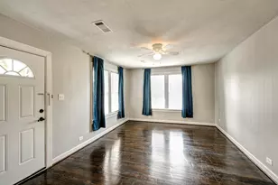 1135 Woodland St, Houston, TX 77009 - Photo 3