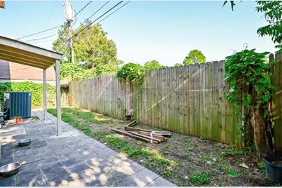 4433 Pease Street, Houston, TX 77023 - Photo 37