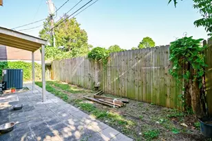 4433 Pease St, Houston, TX 77023 - Photo 37