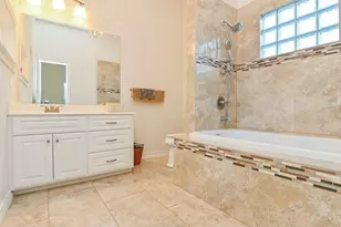 4433 Pease St, Houston, TX 77023 - Photo 17