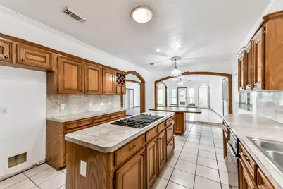 8022 17th Green Drive, Humble, TX 77346 - Photo 7