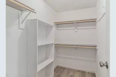 1900 Bay Area Boulevard #121, Houston, TX 77058 - Photo 13