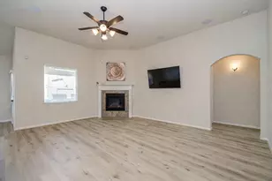 4815 Manila Bay Cir, Baytown, TX 77523 - Photo 19