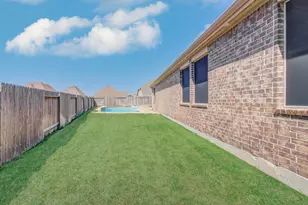 4815 Manila Bay Cir, Baytown, TX 77523 - Photo 37