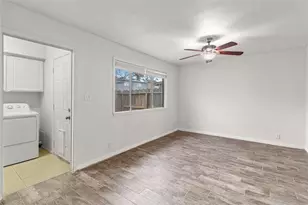 11002 Hammerly Blvd, Houston, TX 77043 - Photo 25