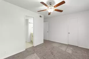 11002 Hammerly Blvd, Houston, TX 77043 - Photo 9