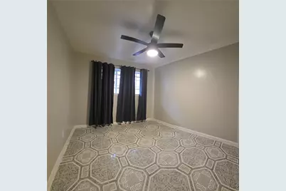6434 Woodland Trails Drive, Houston, TX 77088 - Photo 7