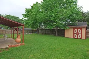 5421 Thistle Dr, Dickinson, TX 77539 - Photo 17