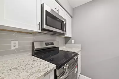 2100 Wilcrest Drive #225, Houston, TX 77042 - Photo 15