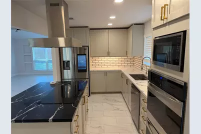 2218 Round Lake Dr Drive, Houston, TX 77077 - Photo 11