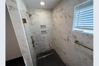 2218 Round Lake Dr Drive, Houston, TX 77077 - Photo 25