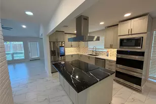 2218 Round Lake Dr Dr, Houston, TX 77077 - Photo 9