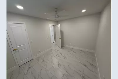 2218 Round Lake Dr Drive, Houston, TX 77077 - Photo 19