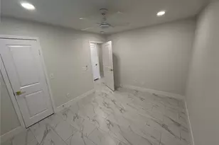 2218 Round Lake Dr Dr, Houston, TX 77077 - Photo 19