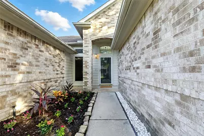 2119 Hannover Way, Spring, TX 77388 - Photo 3