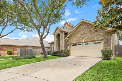 1227 Ancrum Hill Lane, Sugar Land, TX 77479 - Photo 3