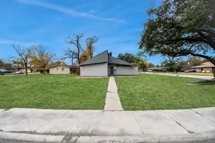 2626 Knotty Oaks Trail, Houston, TX 77045 - Photo 3