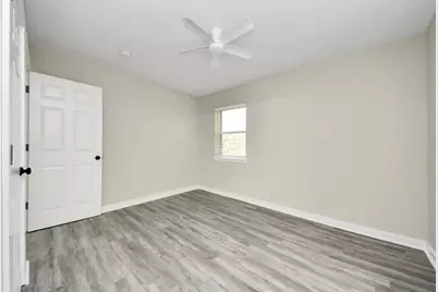 2626 Knotty Oaks Trail, Houston, TX 77045 - Photo 31