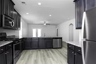 420 Lone Rider Dr, Katy, TX 77493 - Photo 3