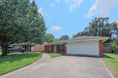 4745 Warm Springs Road, Houston, TX 77035 - Photo 1